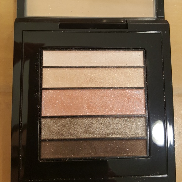Eyeshadow Other - MAC Eyeshadow